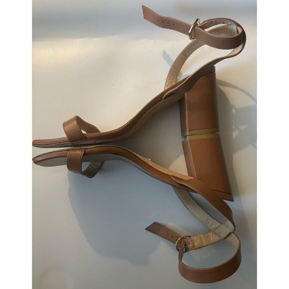 Stuart Weitzman Nearlybare Sandal in Tan Size 8 - Picture 4 of 8